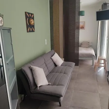 Apartamento Cozy Studio Near Avignon Les Angles (Gard)